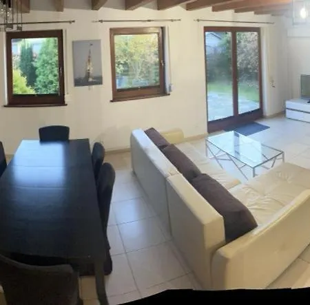 Mb House